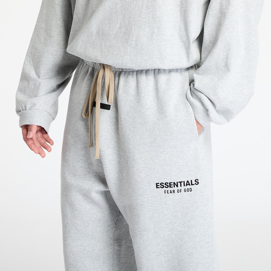 Fear of God Essentials Fleece Sweatpant Light Heather Gray