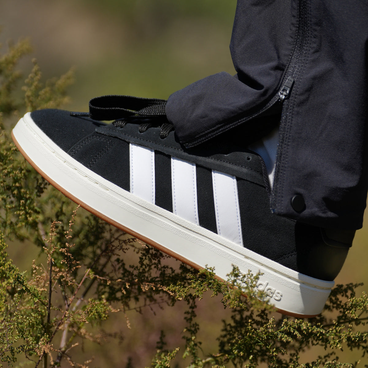 adidas Grand Court Alpha Core Black Cloud White Gum