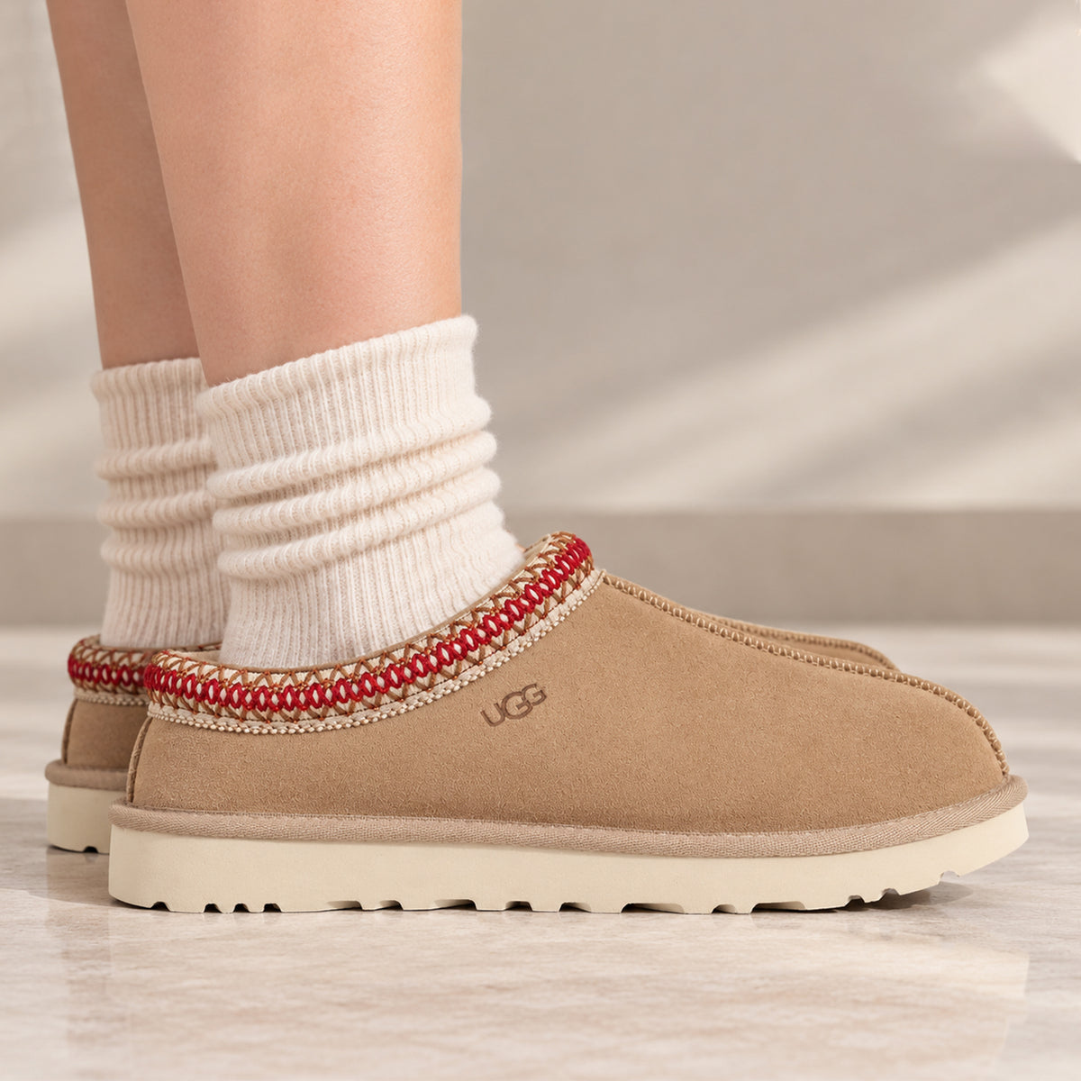 UGG Tasman II Slipper Sand Dark Cherry (Women's)