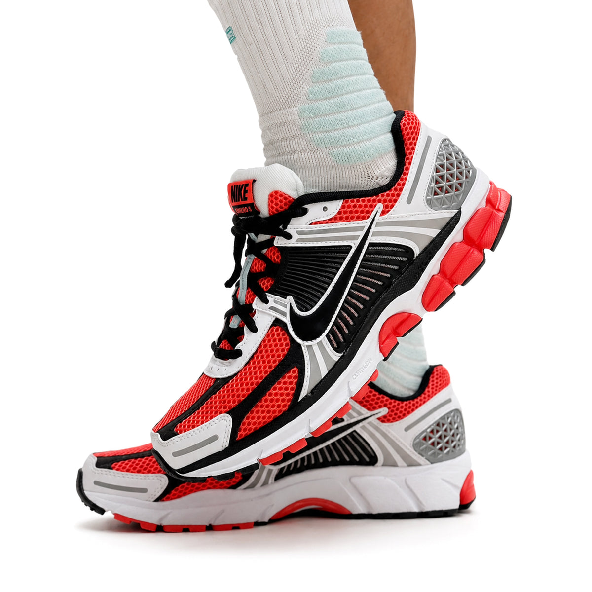 Nike Zoom Vomero 5 Bright Crimson
