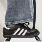 adidas Samba Indoor Core Black Cloud White Vivid Red