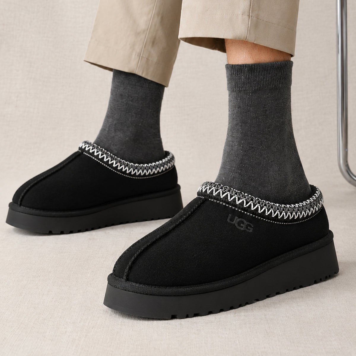 UGG Tasman II Slipper Black