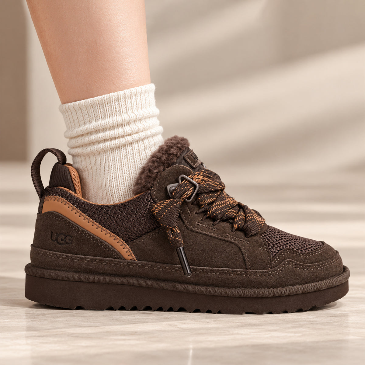 UGG Kids' Lowmel Dusted Cocoa（kid）