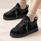 UGG Lowmel Black (Women's)