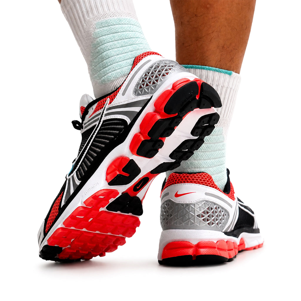 Nike Zoom Vomero 5 Bright Crimson