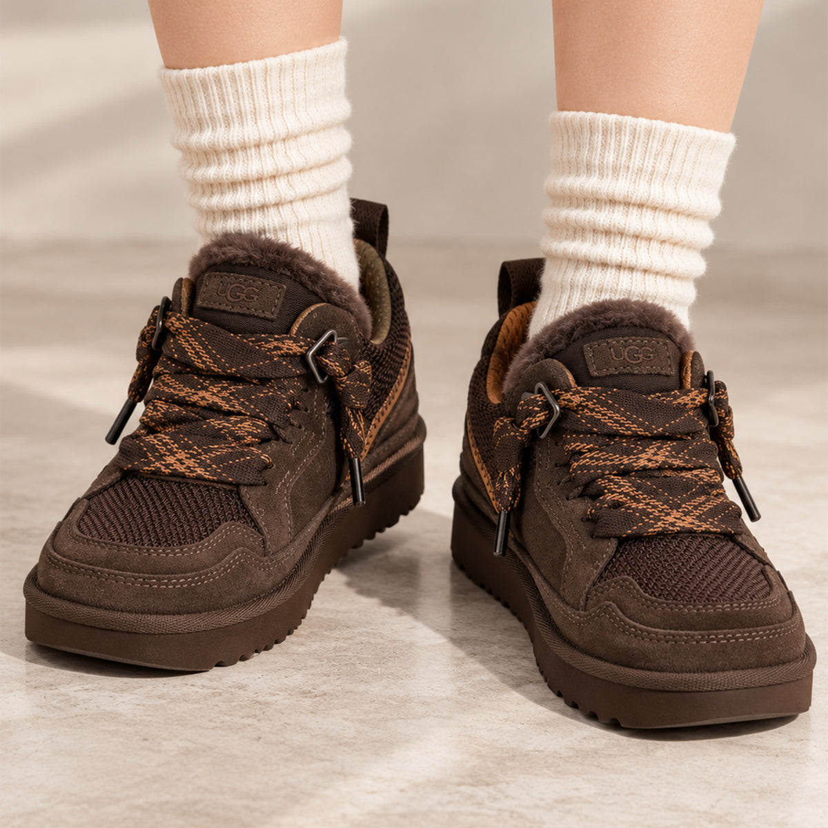 UGG Kids' Lowmel Dusted Cocoa（kid）