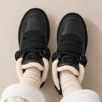 UGG Lowmel Leather Black (Women's)