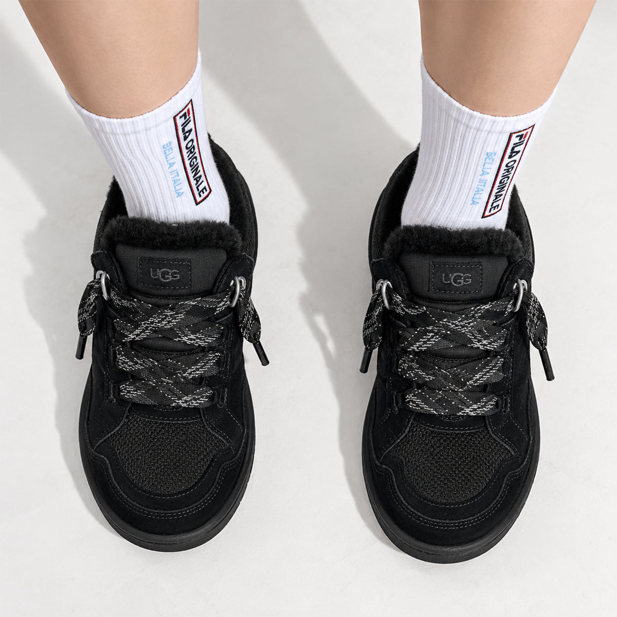 UGG Lowmel Black (Kids)