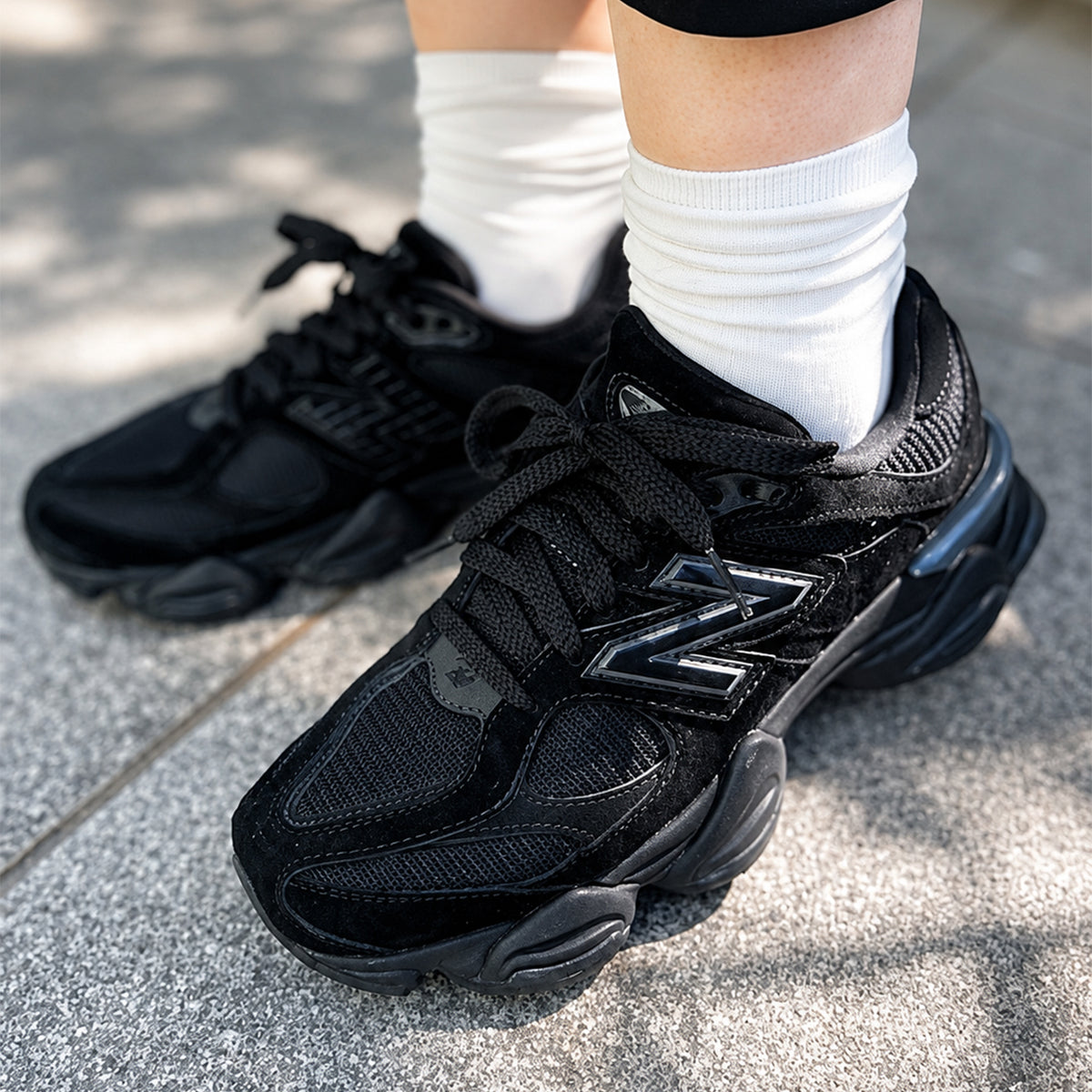 New Balance 9060 Triple Black