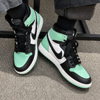 Jordan 1 Retro High OG Green Glow