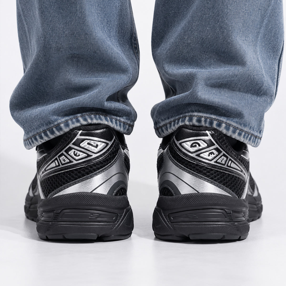 ASICS Gel-1130 Black Pure Silver (GS)