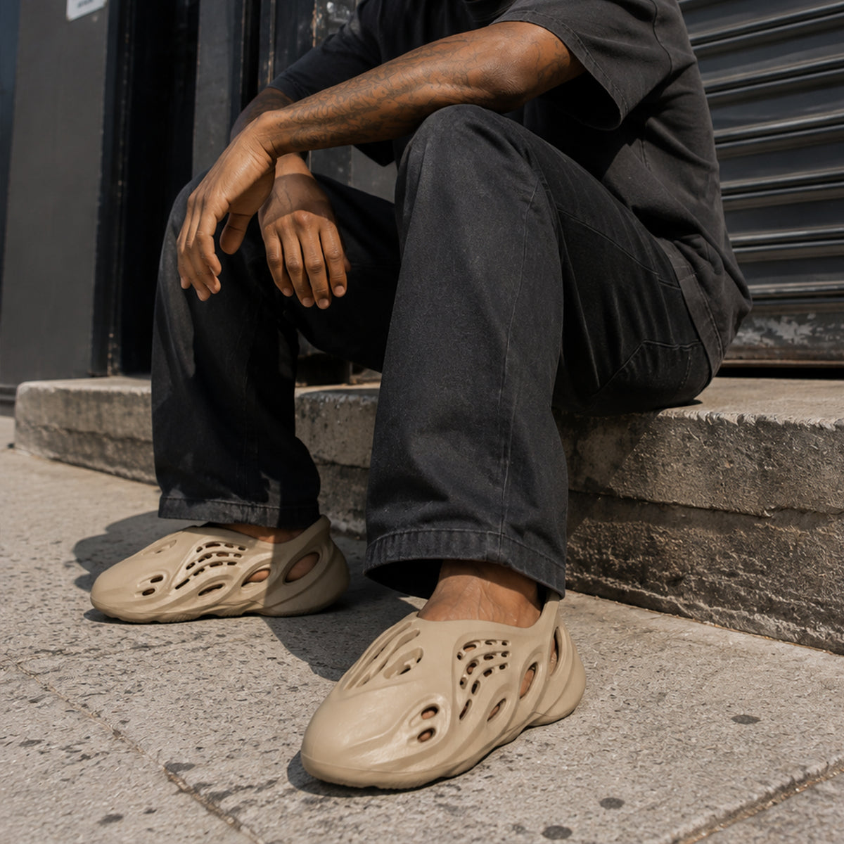 adidas Yeezy Foam RNR Stone Salt