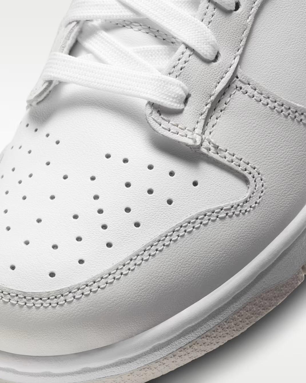 Nike Dunk Low Photon Dust (Women's)