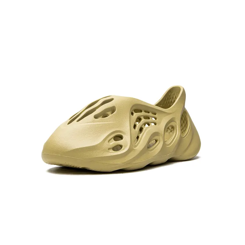 adidas Yeezy Foam RNNR Sulfur