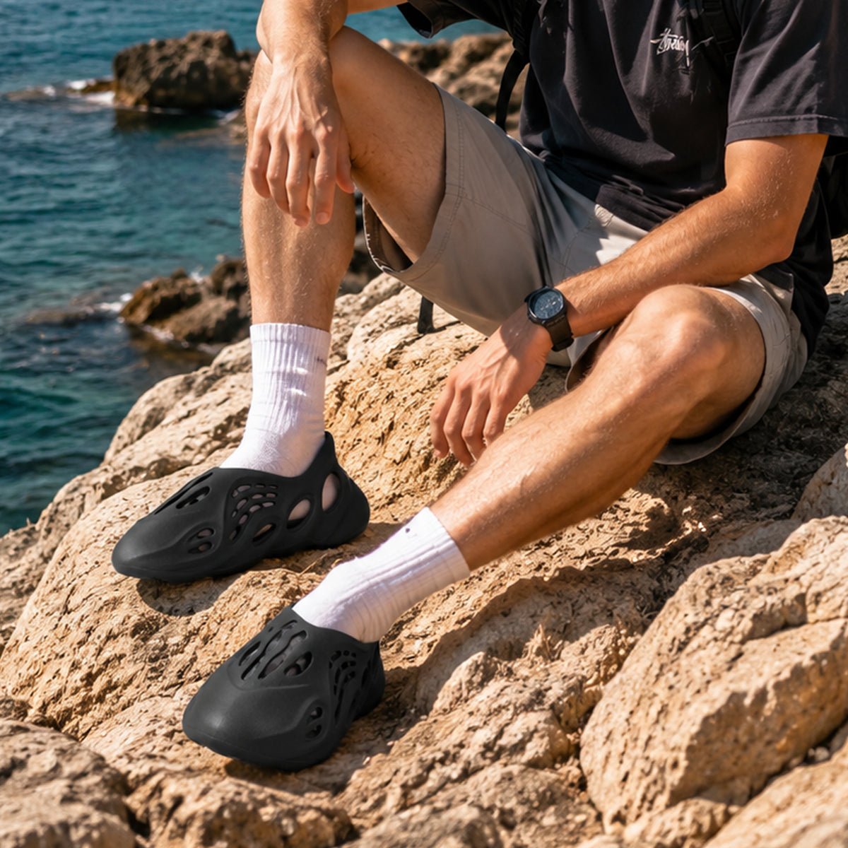 Adidas Yeezy Foam RNR Carbon