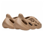Adidas Yeezy Foam RNR Clay Taupe