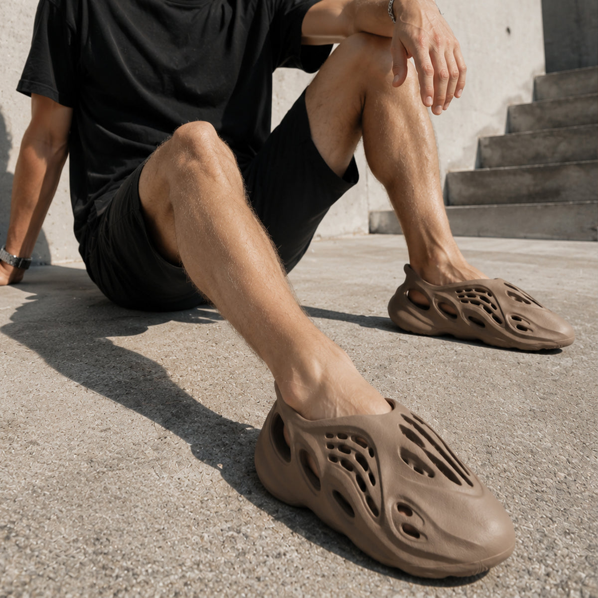 Adidas Yeezy Foam RNR Clay Taupe