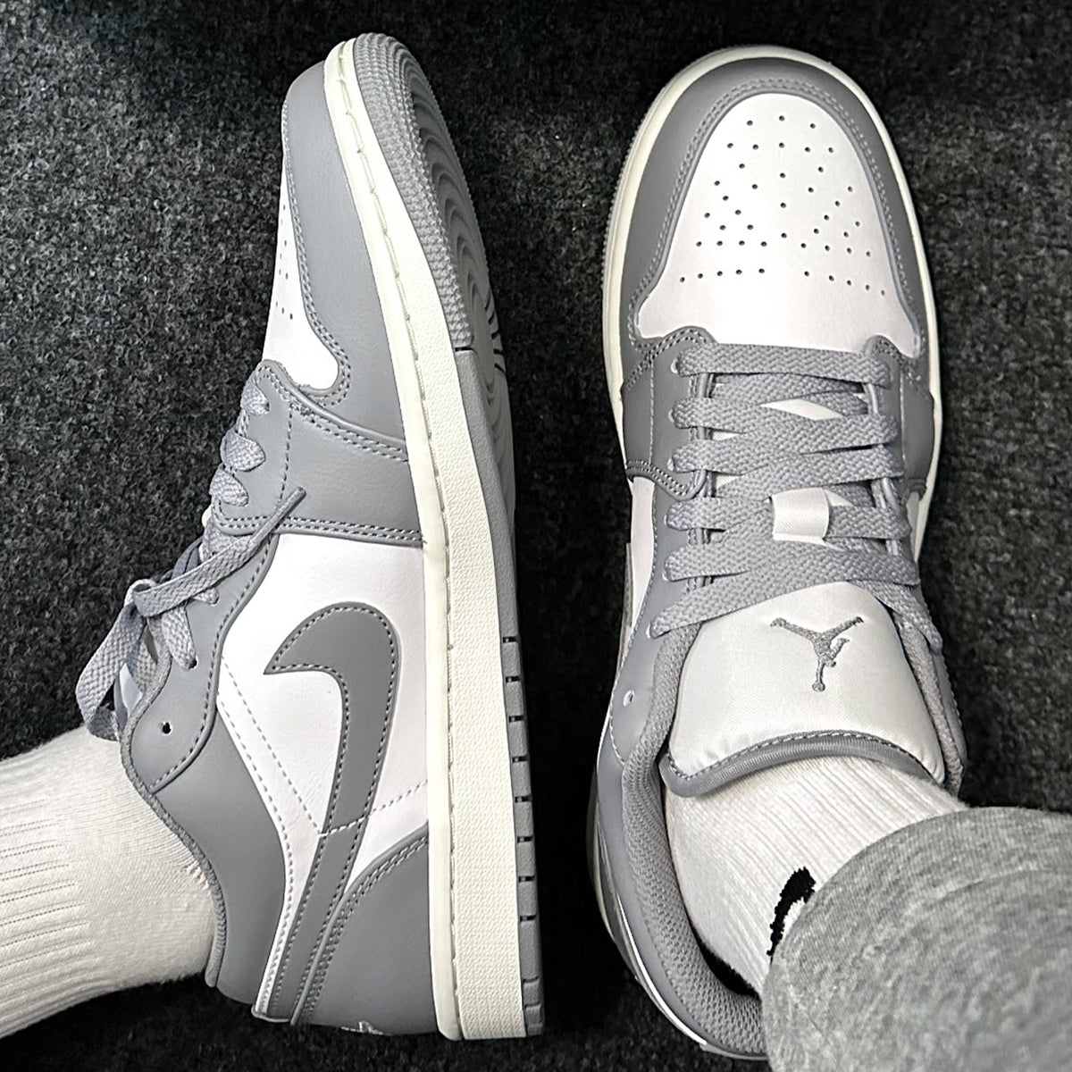 Jordan 1 Low Vintage Stealth Grey