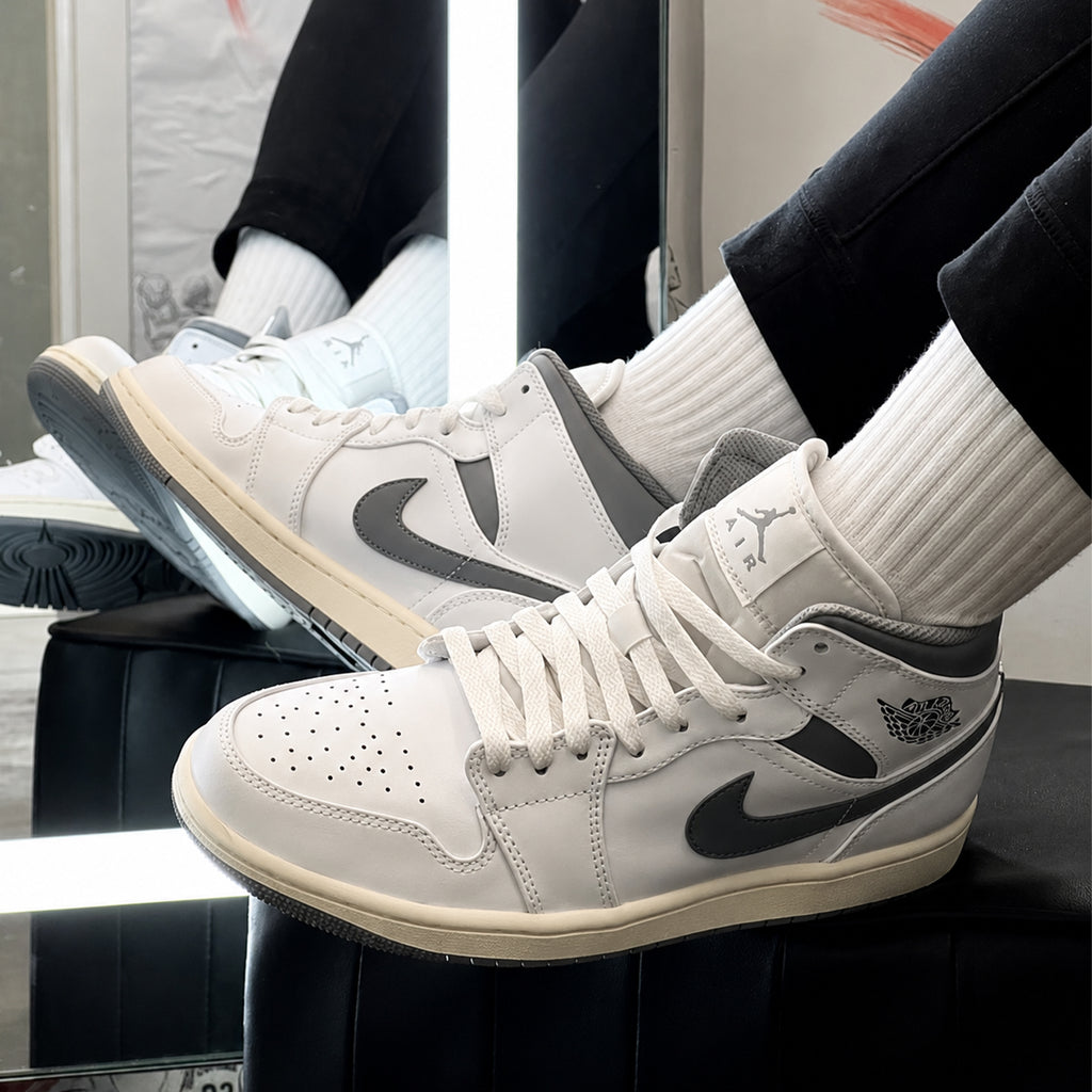 Jordan 1 Mid Neutral Grey