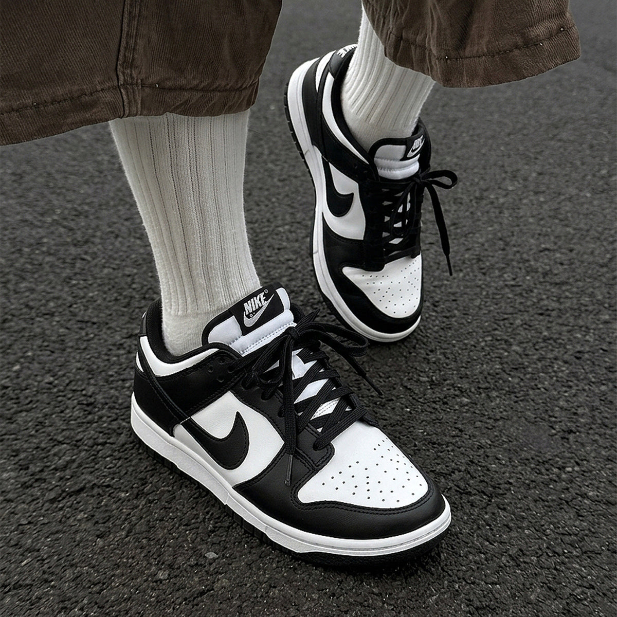 Nike Dunk Low Retro White Black Panda (W)