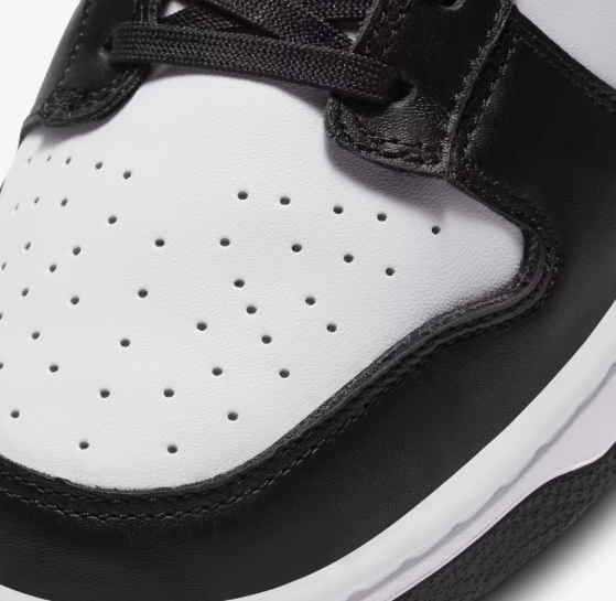 Nike Dunk Low Retro White Black Panda