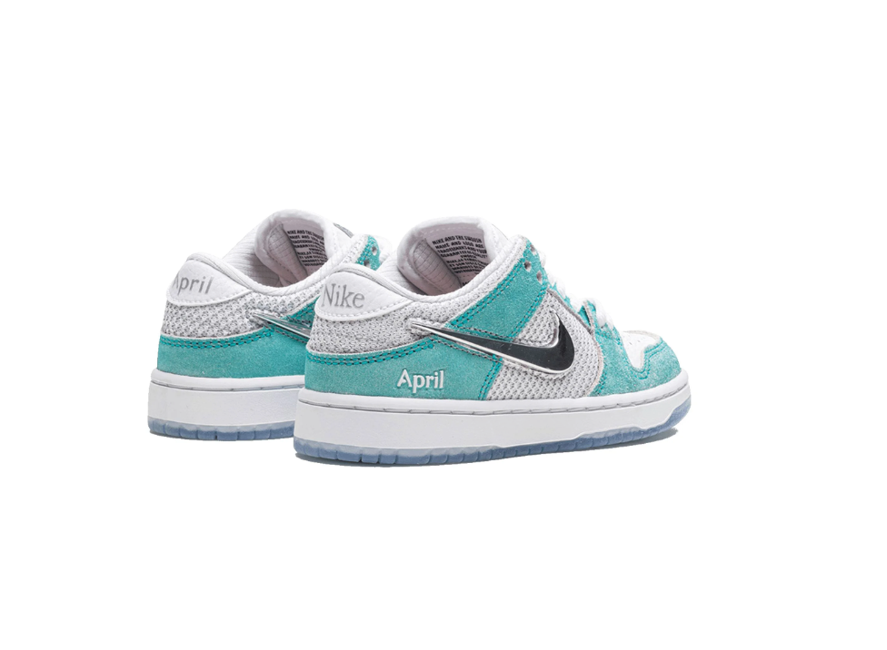 Nike SB Dunk Low April Skateboards (PS)
