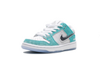 Nike SB Dunk Low April Skateboards (PS)