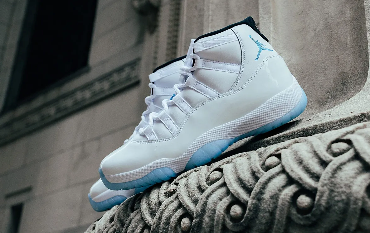 Jordan 11 Retro Legend Blue (2024)