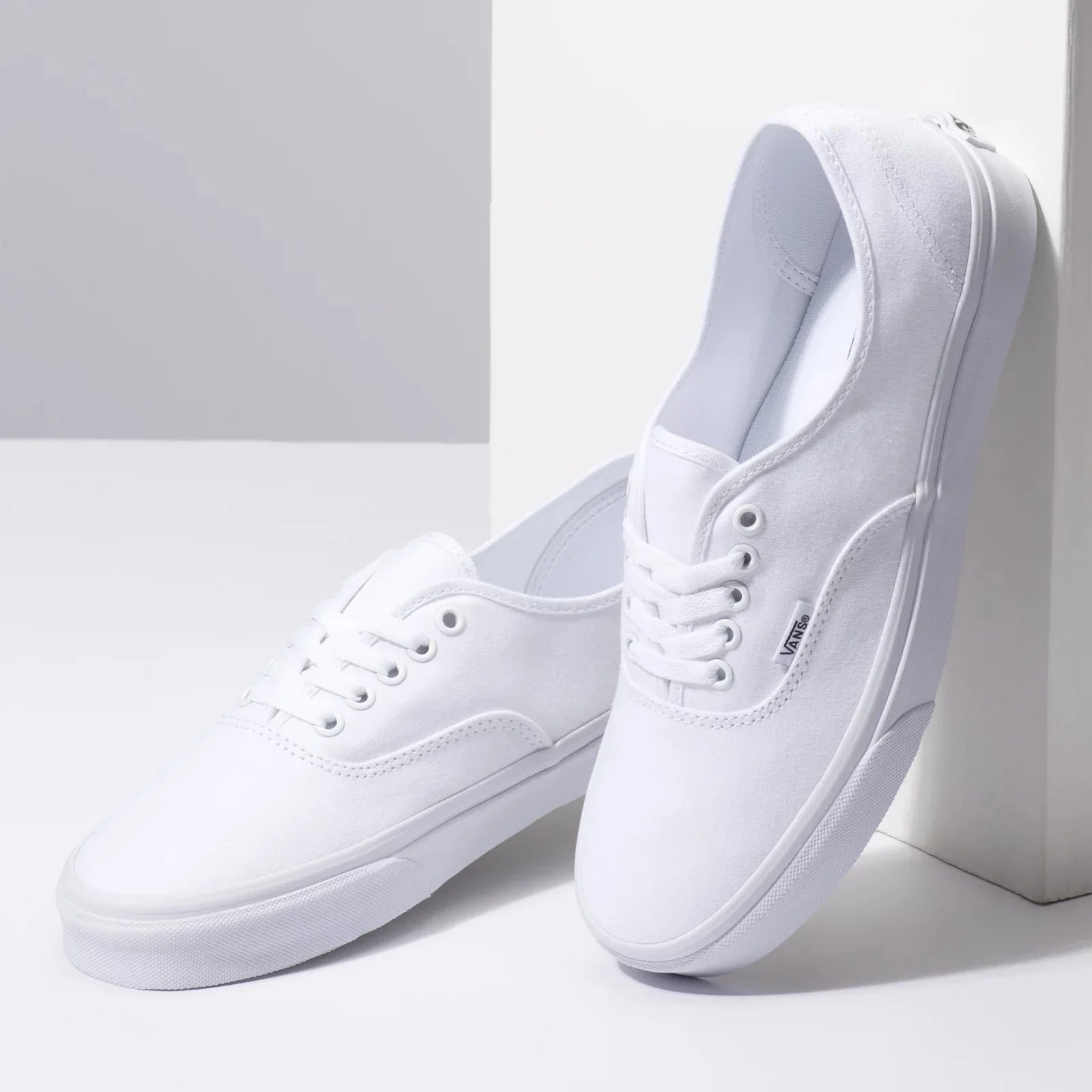 Vans Authentic True White